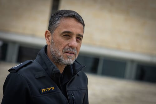 דובר המשטרה נשאל אם יציית לבג"ץ - זו הייתה תשובתו
