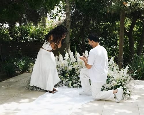 היא אמרה לו כן: יגל אושרי התארס ומשחרר שיר חדש
