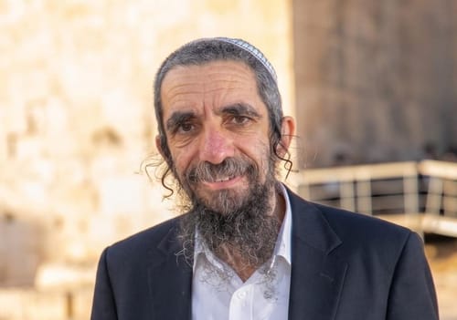 עכשיו זה רשמי: הרב מרדכי הס נבחר לרב מושב נווה