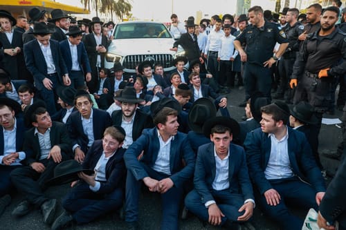 חרדים יפגינו נגד הגיוס: אלו האזורים שצפויים להיחסם