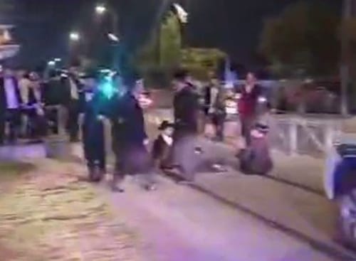 מחאות בירושלים ובית שמש: מפגינים שרפו חפצים וחסמו כבישים