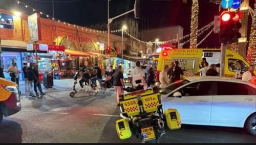 לעיני מאות צופים ב"לייב": אושיית רשת מוכרת נורתה מטווח קצר