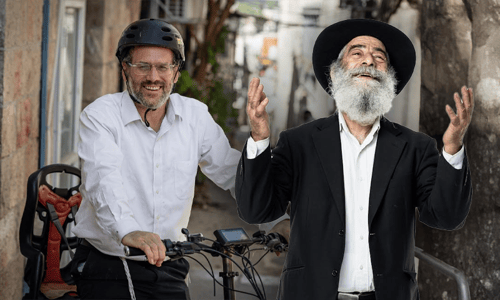 חיבור מפתיע: אהרן רזאל ואריאל זילבר בשיר חדש לילדי ישראל