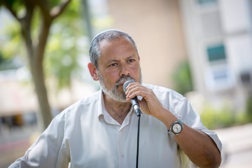 חילופי הנהגה בשער שומרון: יוחאי דמרי מחליף את אבי רואה