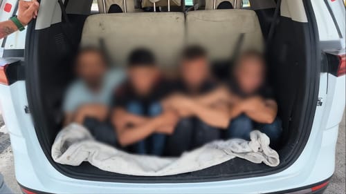 מתחת למושב ובתא המטען: כך נתפסו שבעה שב"חים