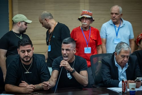 הלומי קרב פוצצו את הוועדה: "תכניסו גם אותנו לחוק אנחנו מתחננים"