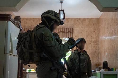 יומיים אחרי הפיגוע, צה"ל מכין את בתי המחבלים להריסה
