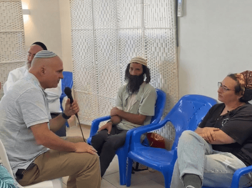 אליהו ליבמן ניחם את משפחת בניהו מלט וחשף קשר כואב לרצח