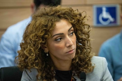 אחרי שעזבה את חדשות 12: הג'וב החדש של מעיין פרתי
