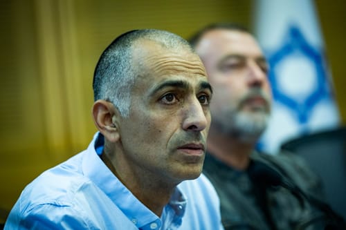 חזי נחמה בדרך לפוליטיקה: "אנחנו מקיימים מגעים"