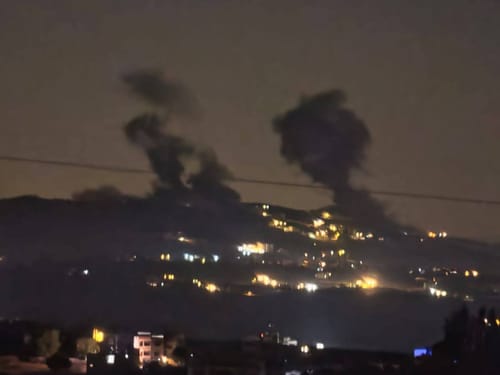 לילה של אש בלבנון: גל תקיפות עוצמתי ברכס עלי טאהר