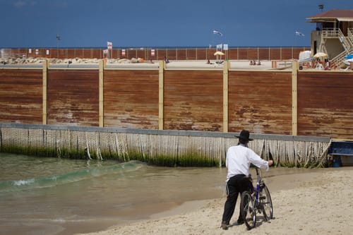 עיריית תל אביב: העברת החוף הנפרד מוקפאת