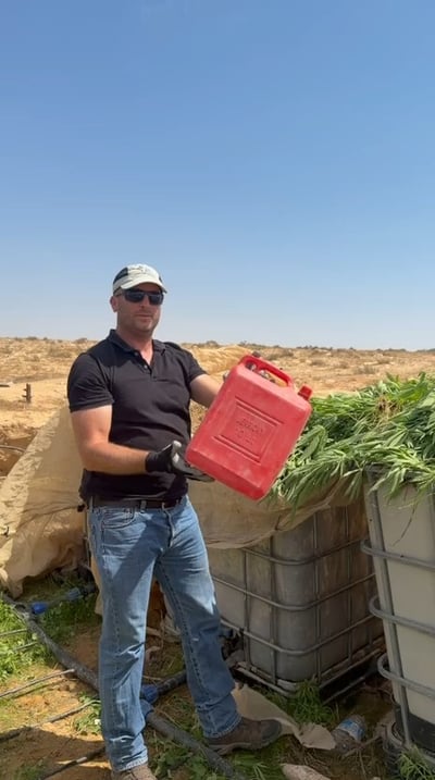 במהלך סיור בשטח אש: הח"כ איתר והשמיד מעבדת סמים
