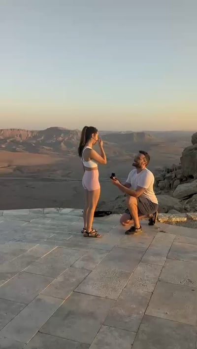 מזל טוב: כתבת חדשות 12 ענבר טויזר בבשורה מרגשת