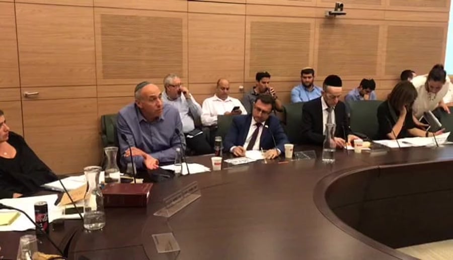 מוטי יוגב חוק המואזין