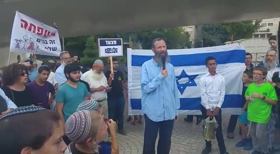 יגאל