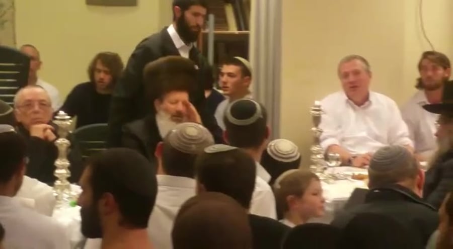 טיש פעשקן
