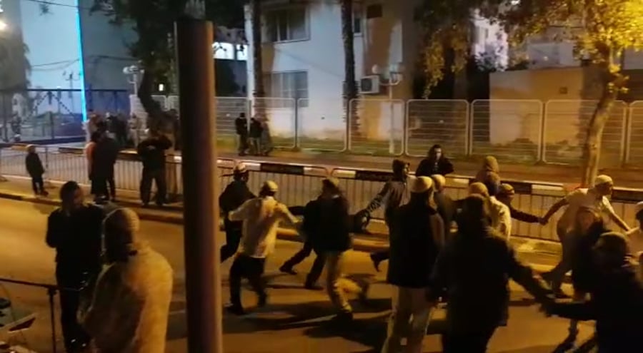 WhatsApp Video 2019-01-13 at 09.14.55