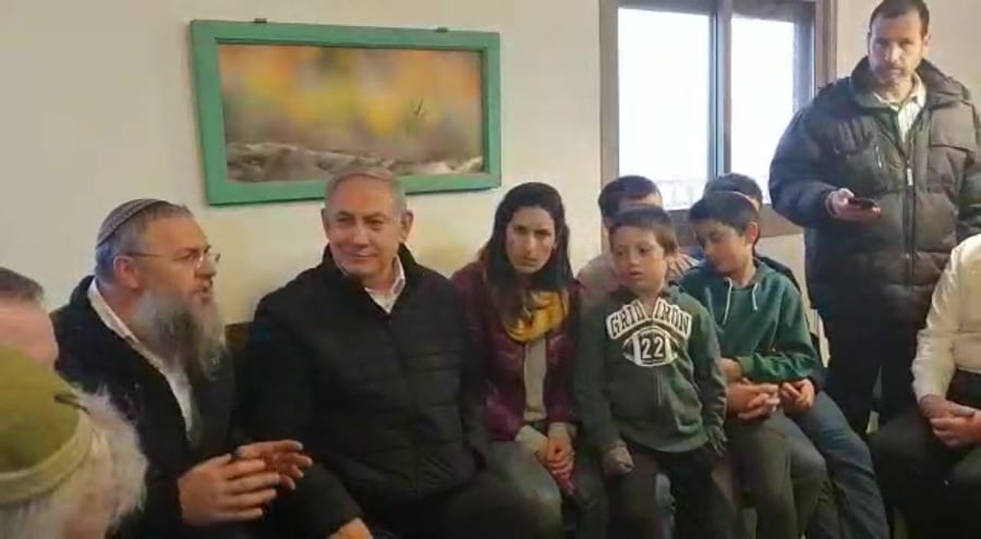 WhatsApp Video 2019-01-28 at 16.12.43