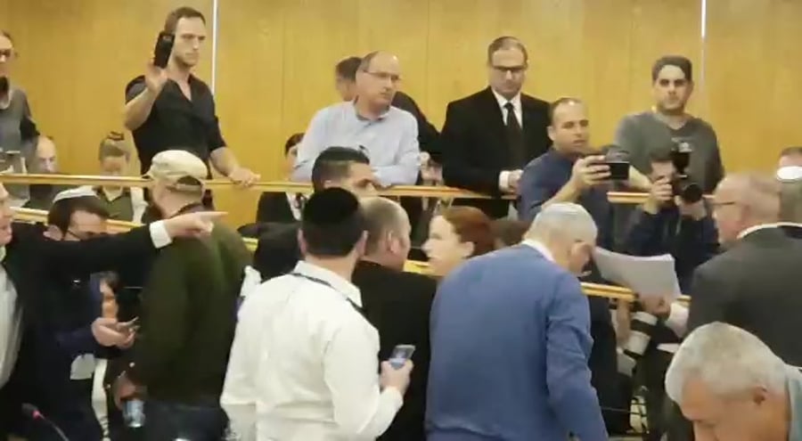 ע2