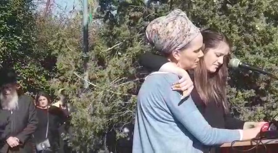 WhatsApp Video 2019-03-18 at 15.19.13