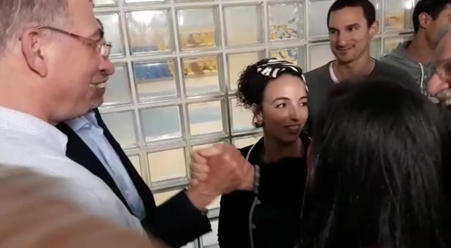 שקד פרץ