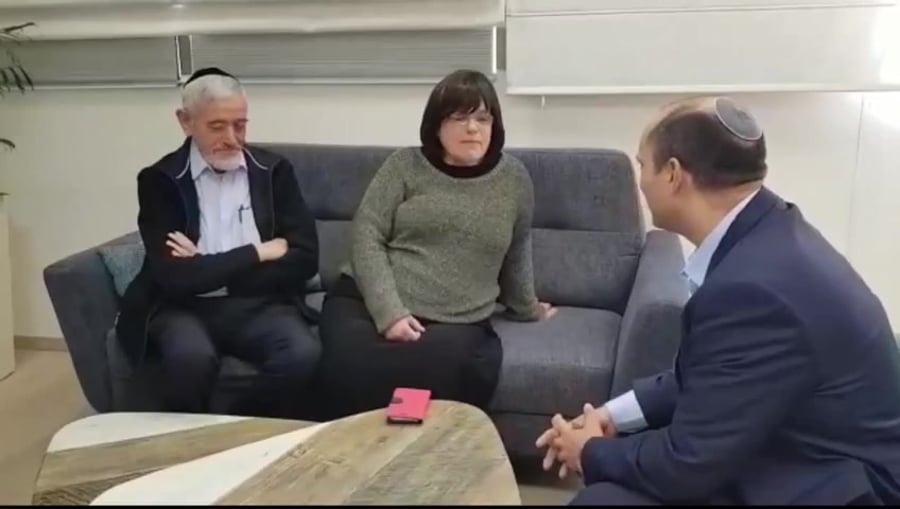 WhatsApp Video 2019-04-02 at 13.13.17