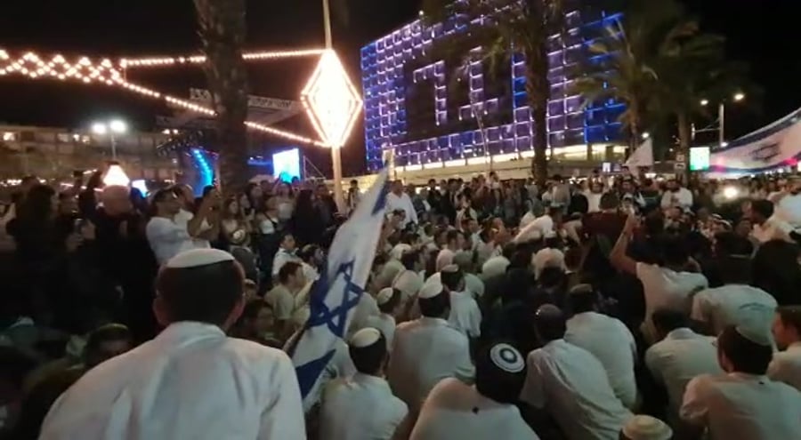 פרץ יום העצמאות כיכר רבין 2