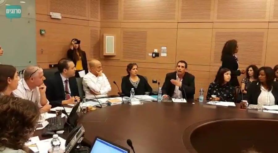 WhatsApp Video 2019-05-21 at 11.52.34
