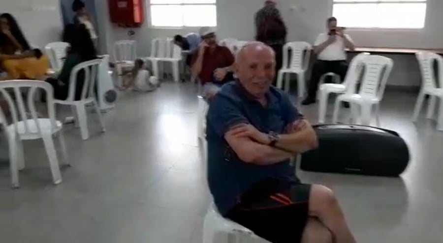WhatsApp Video 2019-07-17 at 16.21.31