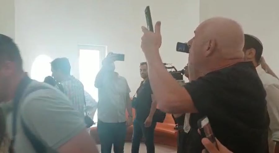 WhatsApp Video 2019-08-22 at 12.06.57