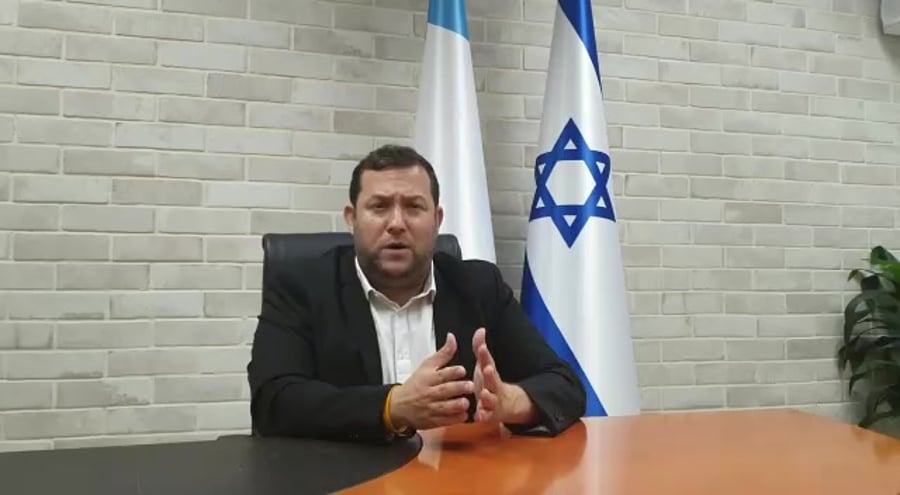WhatsApp Video 2019-09-10 at 20.04.50