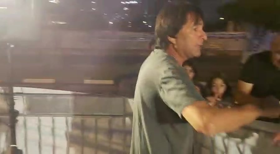 WhatsApp Video 2019-10-05 at 19.16.36