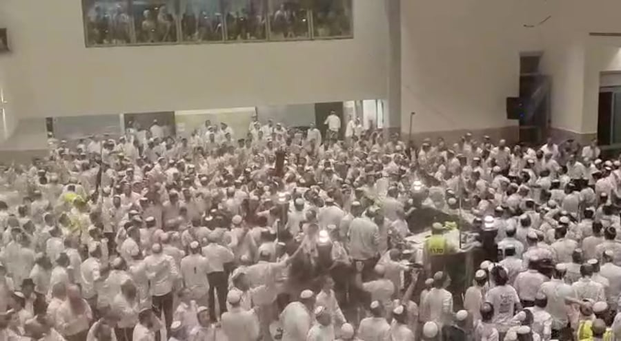 הקפות הר המור. סרוגים