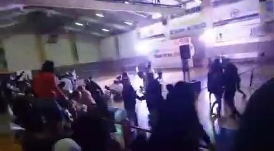 WhatsApp Video 2019-12-07 at 21.17.56