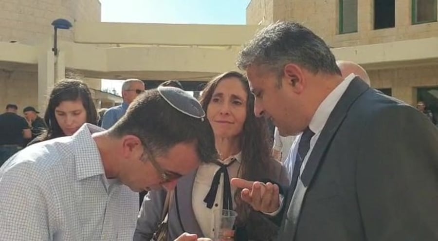 אורלי בן ארי אברהם בלוך