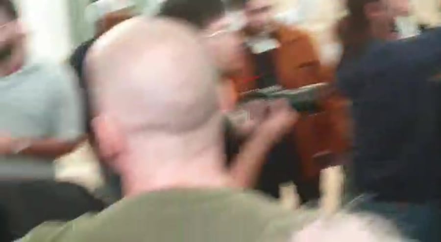 WhatsApp Video 2020-02-05 at 12.38.59