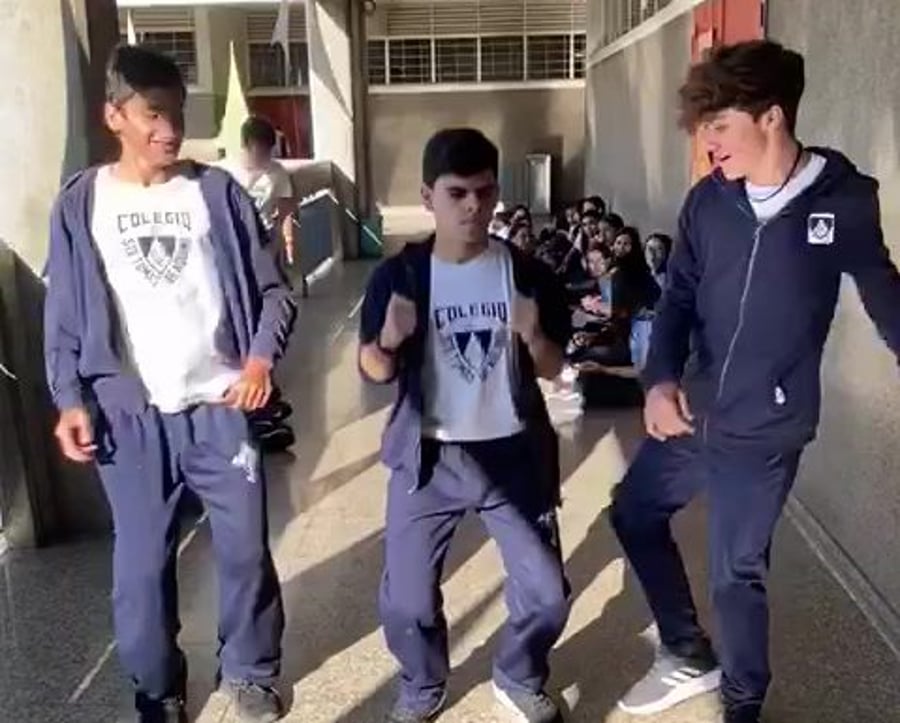 WhatsApp Video 2020-02-12 at 16.30.18