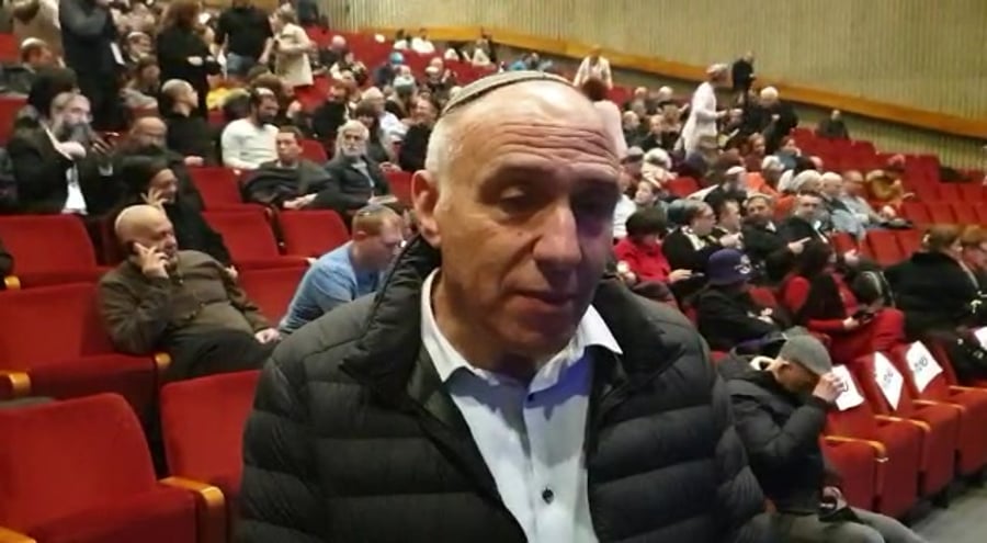 WhatsApp Video 2020-02-11 at 21.17.01