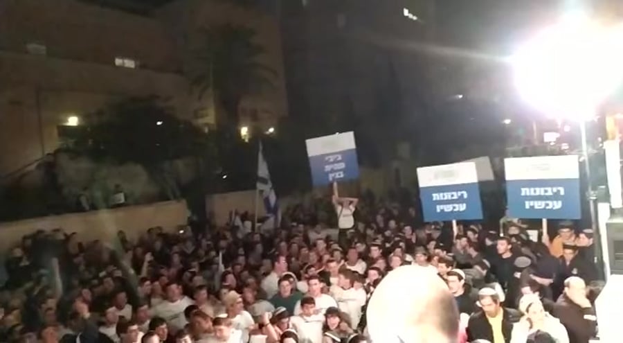 WhatsApp Video 2020-02-13 at 20.38.28