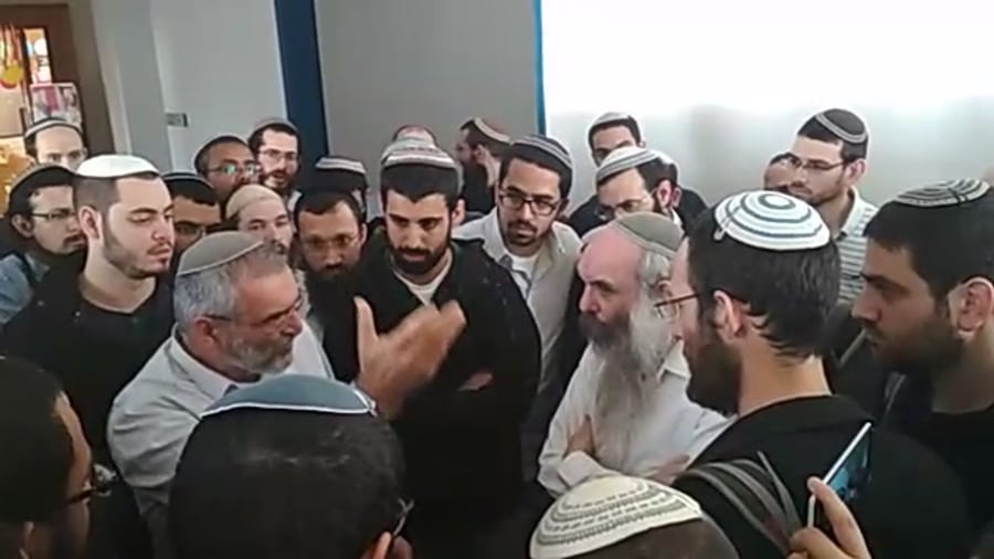 מיכאל בן ארי הרב יהוש שפירא