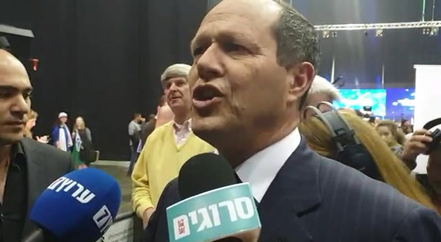 WhatsApp Video 2020-03-02 at 22.44.05