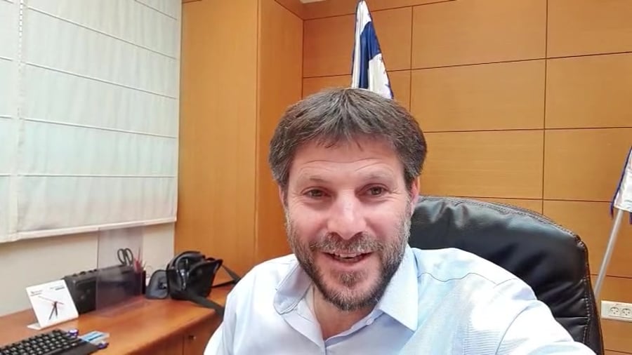 WhatsApp Video 2020-03-31 at 10.54.23 (1)