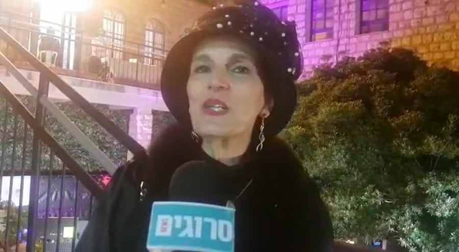 WhatsApp Video 2020-05-11 at 23.18.48