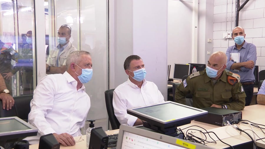 ויזואליה פקער