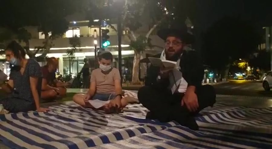 WhatsApp Video 2020-07-29 at 20.58.21
