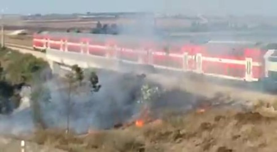 שריפה רכבת בלון תבערה (צילום: בטחון שדות נגב)