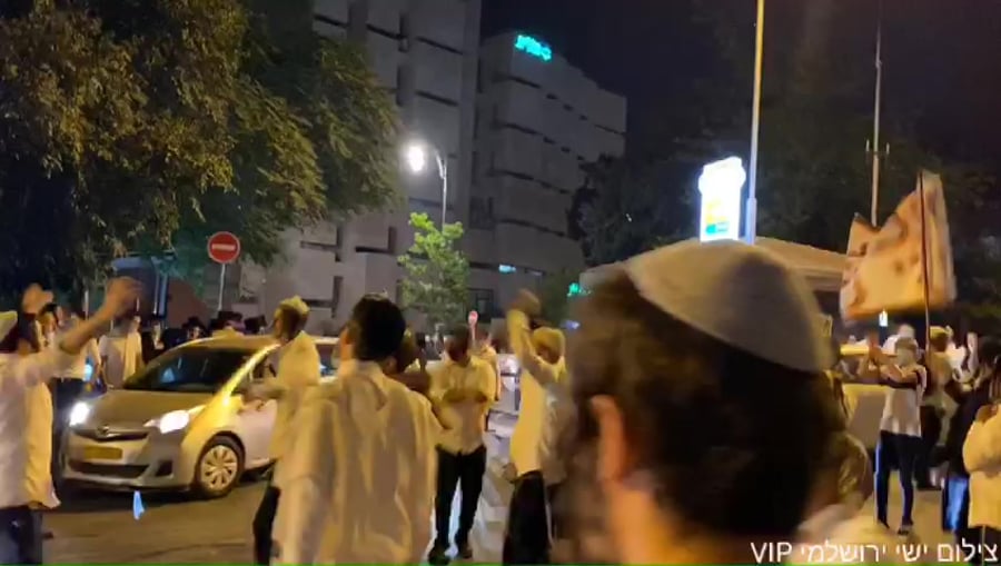 WhatsApp Video 2020-08-29 at 22.06.02