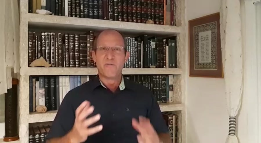 WhatsApp Video 2020-09-03 at 06.51.03