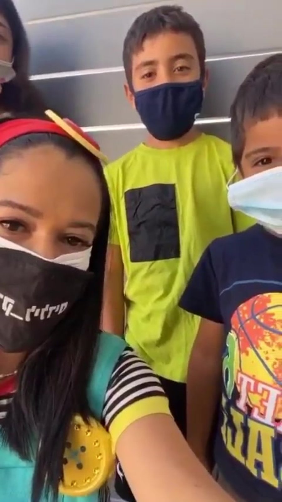 WhatsApp Video 2020-10-06 at 16.59.52